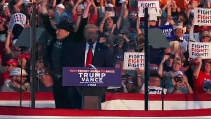 Trump ve Musk'ın meşhur 'seçim kampanyası' dansı