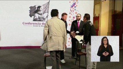 Canelo promueve el deporte y el boxeo junto a la presidenta Sheinbaum
