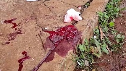 Homem é socorrido no Universitário após levar facada nas costas durante briga