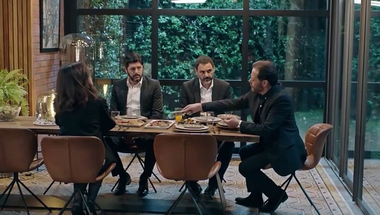 خرزة زرقاء 5