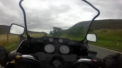 BMW R80/7 TIC through Lumley Den