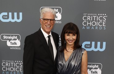 Ted Danson 'no estaba del todo listo emocionalmente' antes de conocer a su esposa