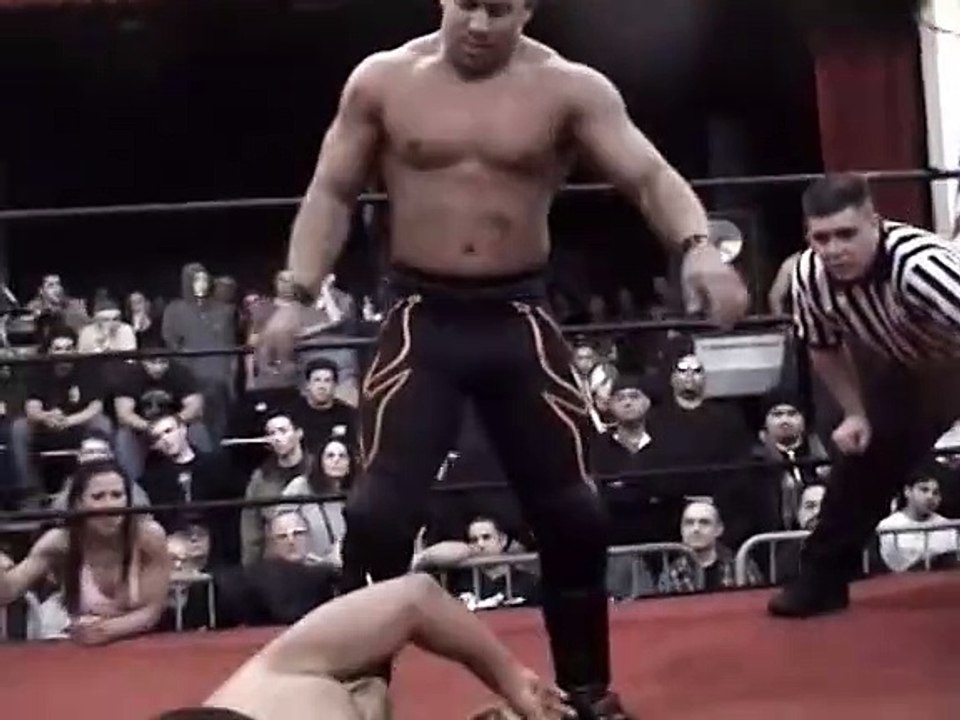 (2.8.2003) Xavier vs Paul London
