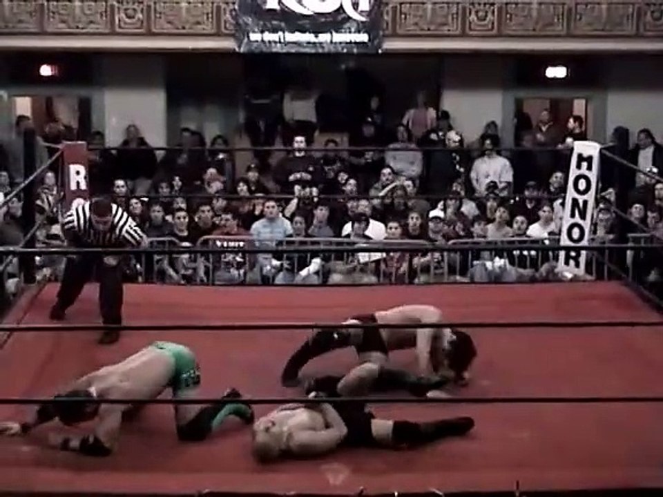 (2.8.2003) Paul London vs Low Ki vs AJ Styles