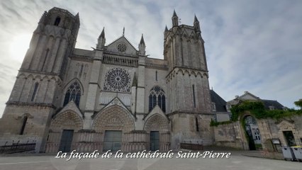 La Cathédrale Saint-Pierre de Poitiers Relief de France les églises catholiques film JC Guerguy by Ciné Art Loisir