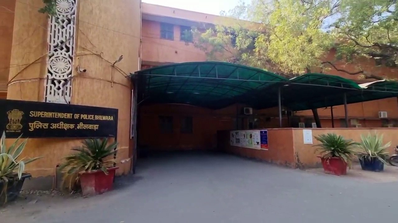 साइबर ठगों ने  शेयर बाजार में अच्छे मुनाफे का लालच देकर डकारे एक करोड़
