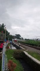Jalan Sore Sambil Pemandangan