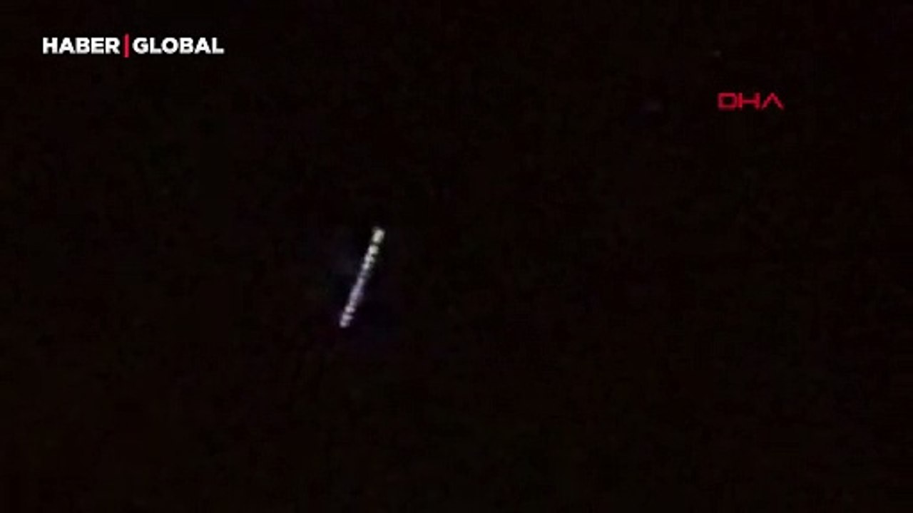 Bitlis semalarında heyecanlandıran görüntüler: Starlink uyduları görüntülendi