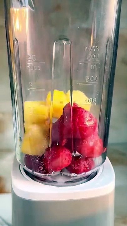 Homecafe Strawberry Pineapple Oatmeal Smoothie 딸기 파인애플 오트밀 스무디 _homecafe _asmr _satisfyingvideo(720P_HD)