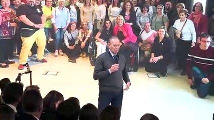 Gabriela Guillén se conforma con el contacto que tiene con Bertín Osborne aunque sea por e-mail