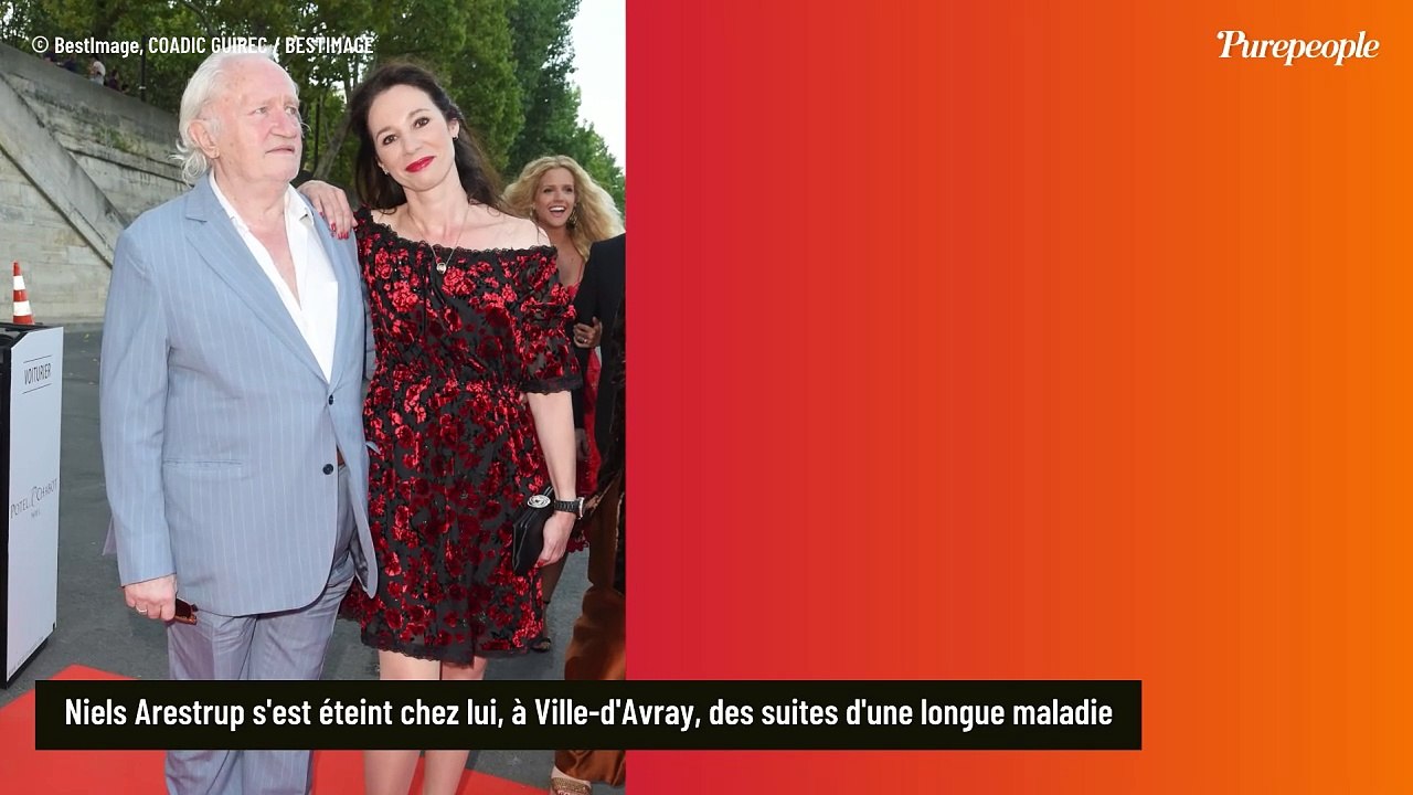 "Il s'est éteint entouré de l'amour des siens" : Isabelle, femme de Niels Arestrup et mère de ses jeunes jumeaux, s'exprime