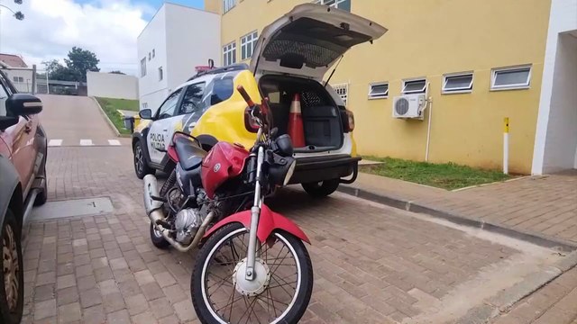 Dono encontra motocicleta que havia sido furtada e aciona PM