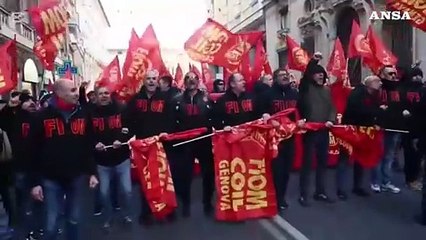 Sciopero generale, oltre cinquemila in corteo a Genova