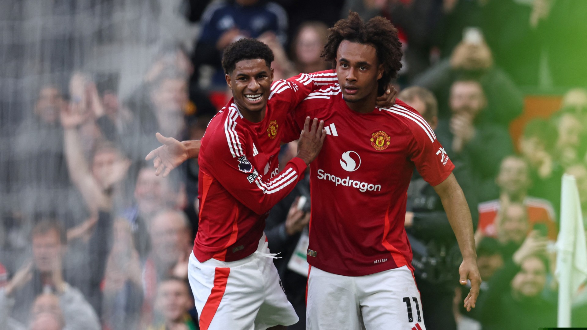 Manchester United v Everton