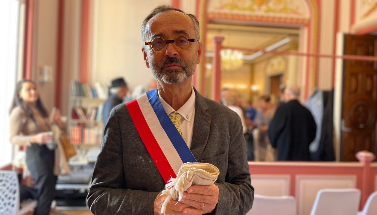 Rénovation de la synagogue de Béziers : Interview de Robert Ménard