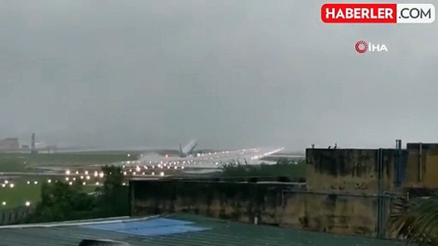 Fengal Siklonu Hindistan ve Sri Lanka'da 19 Can Aldı