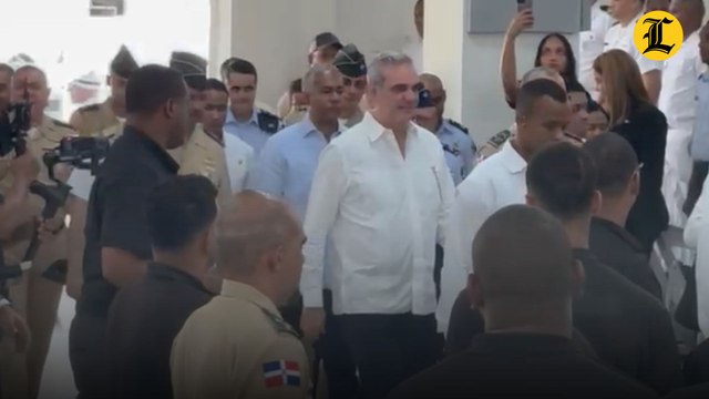 Presidente Abinader comparte almuerzo con miembros activos y pensionados de las Fuerzas Armadas