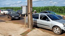 Três veículos se envolvem em colisão na Av. das Pombas