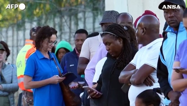 Namibia, elettori tornano alle urne: votazioni prorogate fino al 30 novembre