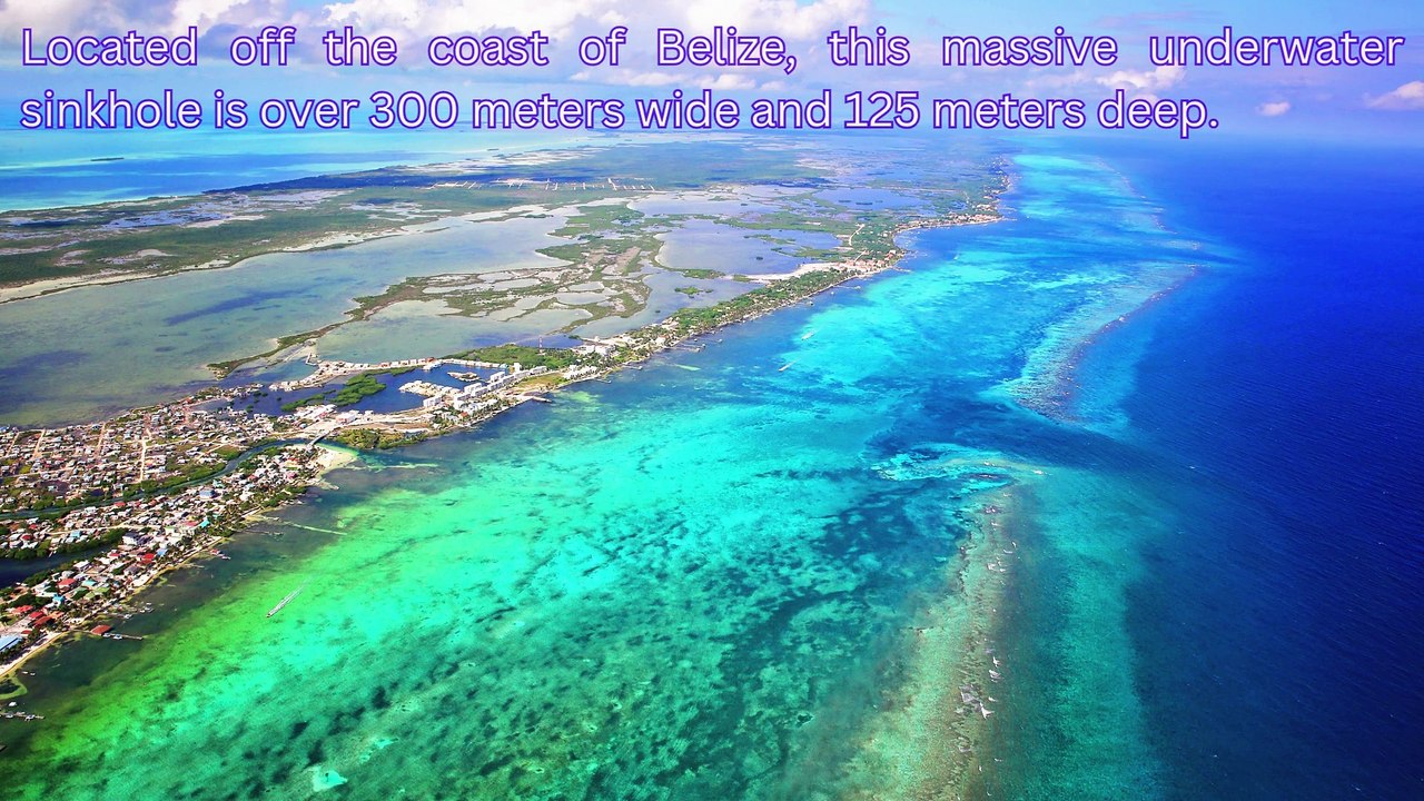 The Great Blue Hole: A Natural Wonder You Must See! 🌊