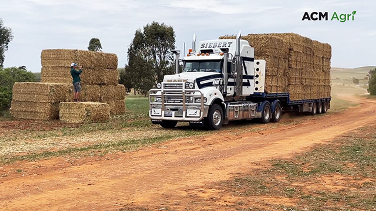 Mid North hay run helps farmers in need of feed through dry times