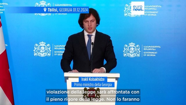 Georgia: quarta notte di proteste dopo la sospensione dei colloqui di adesione all'Ue