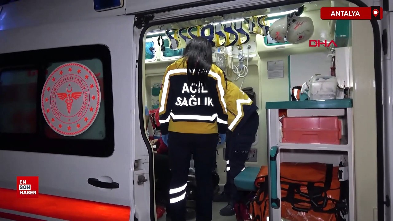 Antalya'da görevdeki polisin evinde yangın çıktı, ekip arkadaşları yardıma koştu