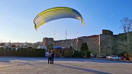 Sinop’ta yamaç paraşütü antrenmanı
