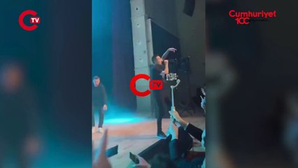 Sagopa Kajmer sahnede tepki gösterdi 'Yanan sigara atmak da neymiş'