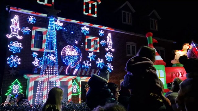 See the charity Christmas lights in Worthing that drew a massive crowd for the switch on