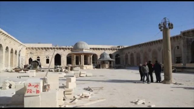 Caos in Siria, fuga da Aleppo: Assad cerca il sostegno degli alleati