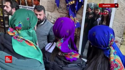 Mardin Midyat'ta turist yoğunluğu yaşanıyor