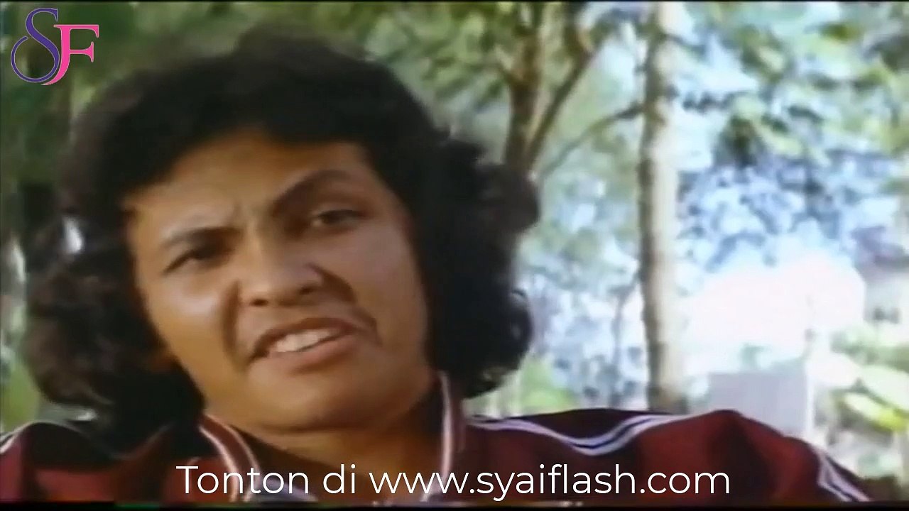 Cintaku dikampus Biru (1977)