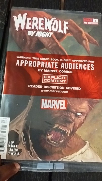 unboxing comics 12