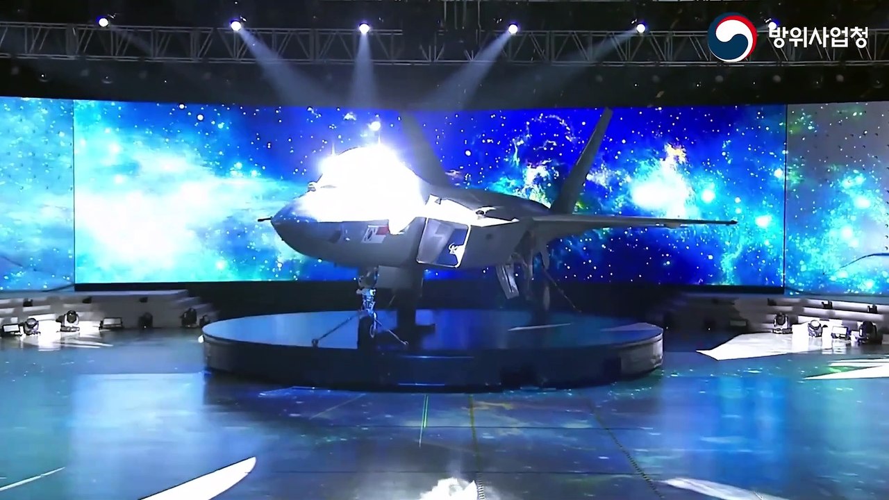 KF21 BORAMAE_ SOUTH KOREA'S NEXT GENERATION FIGHTER JET