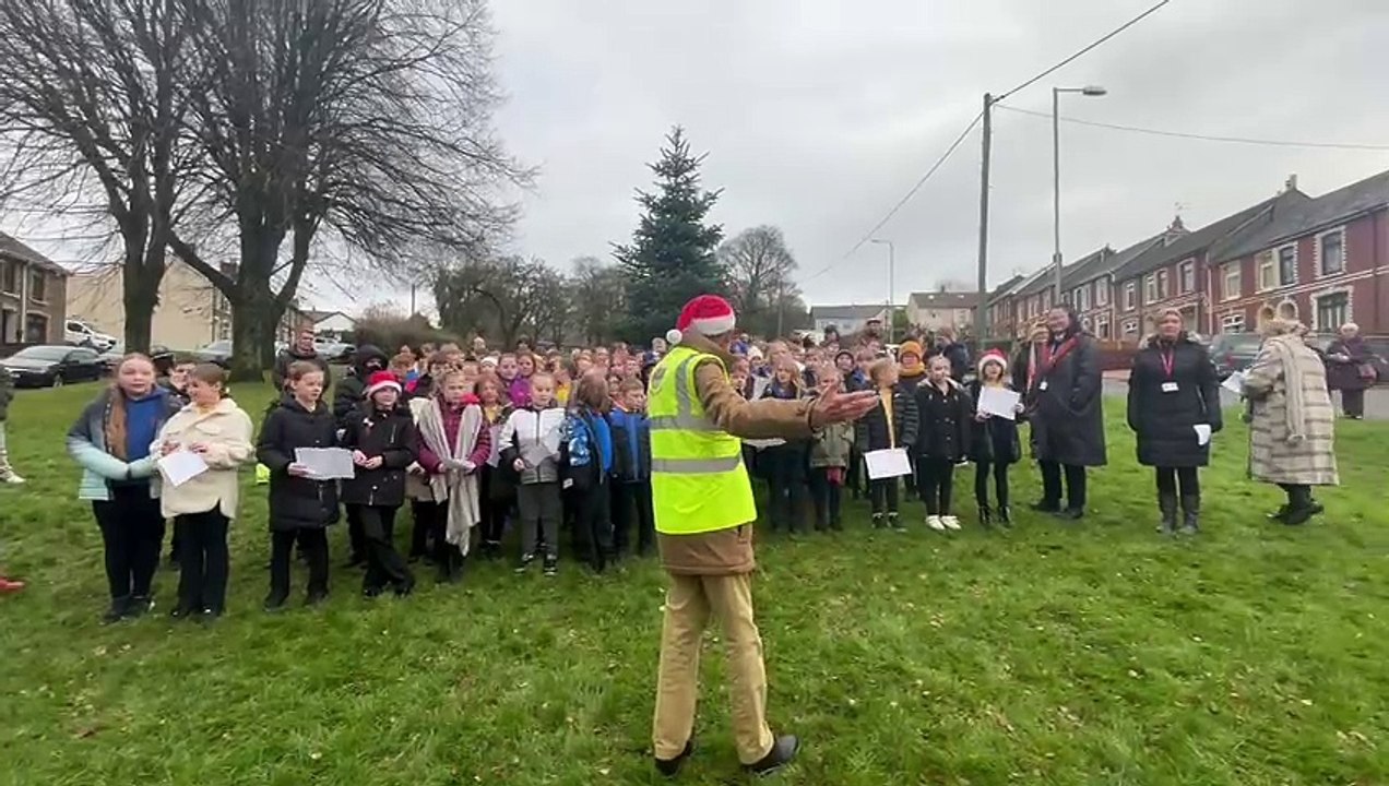 Stuart Evans thanks students for the involvement