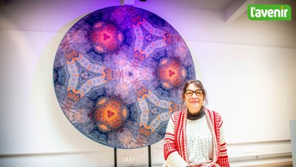 Christine Delhoulle présente une technique unique qui allie art numérique et artisanat
