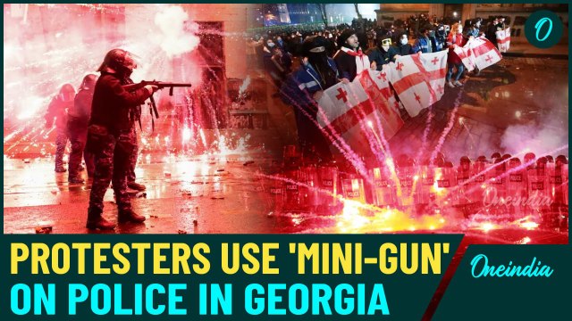 Video: Tensions Soar in Tbilisi as Protesters Use 'Fireworks Mini-Gun' Against Riot Police on Street