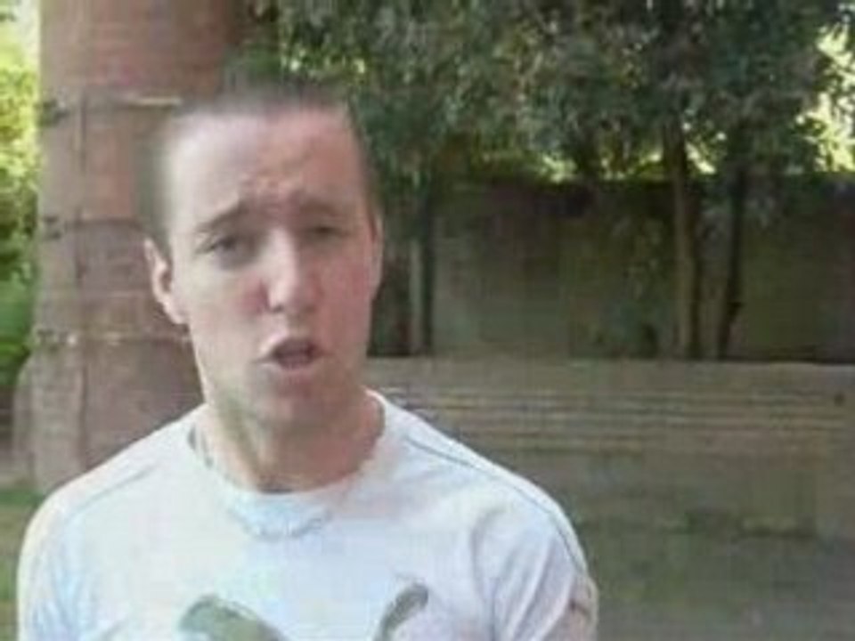 PAPILLON DE LUMIERE - CINDY SANDER - CLIP