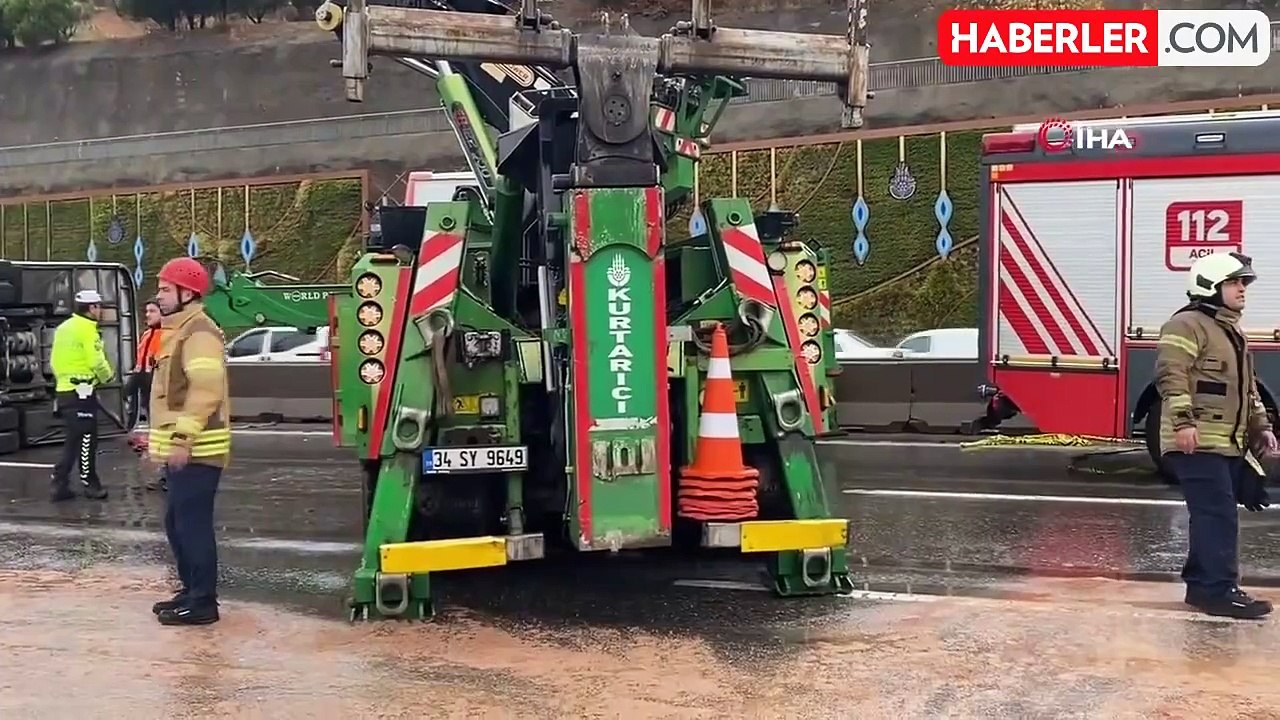 Maltepe'de Minibüs Devrildi: 1 Ölü, 7 Yaralı
