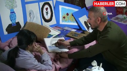 Engelli Genç Kız, Resim Sevgisiyle Hayata Tutunuyor