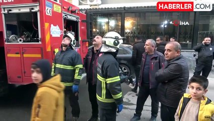 Batman'da Bacadan Çıkan Yangın Çatıya Sıçradı
