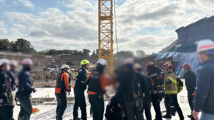 제주 아파트 공사 현장 끊어진 줄에 맞아 노동자 사망 / YTN