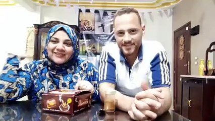 تحدي اكل كمية كبيرة من البسكويت