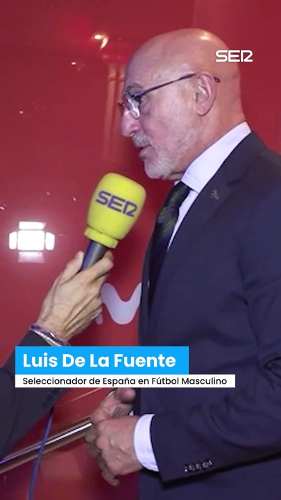 Manu Carreño entrevista a Luis De la Fuente en la Gala de AS 2024
