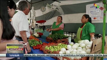 En México, Gobierno renovó convenio con empresarios para disminuir el precio de la canasta básica