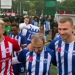 Dzeko ve Barış Alper aynı sahada