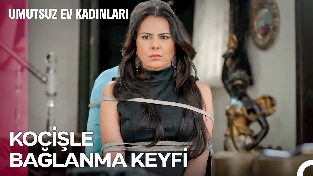 Gün Geçmiyor Ki Zeliş Başına Bela Almasın - Umutsuz Ev Kadınları