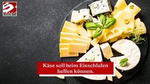 Käse soll beim Einschlafen helfen können.