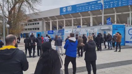 La despedida de la afición del Alavés a García Plaza
